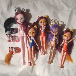 : 8 Enchantimal dolls and animal toys
